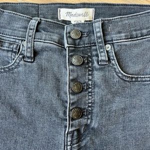 Madewell Jeans 10" High-Rise Skinny Jeans in Robert Wash: Button-Front Edition